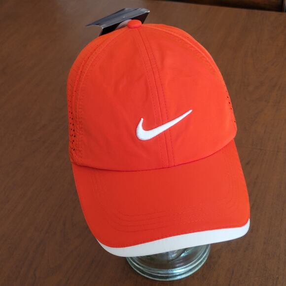 Unisex Nike Dri-Fit NikeGolf Adjustable Golf Perforated back New, with tag - Picture 1 of 8